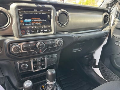 2022 Jeep Gladiator Sport