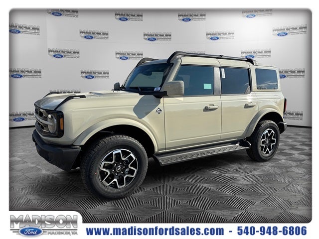 2025 Ford Bronco Outer Banks