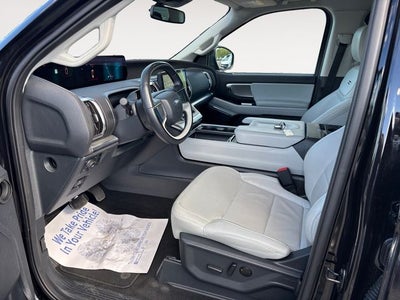 2025 Ford Expedition Max Platinum
