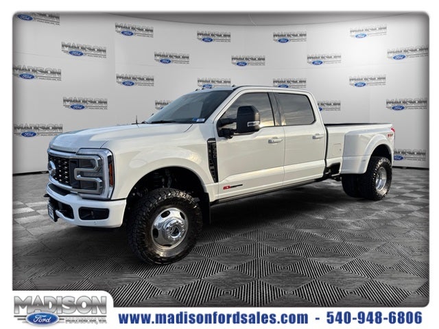 2025 Ford F-350SD Platinum DRW
