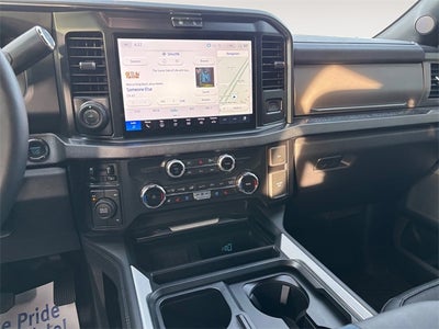 2025 Ford F-350SD Platinum DRW