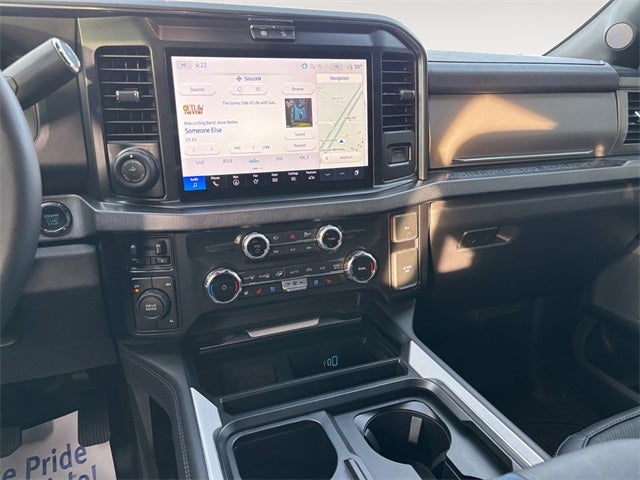 2025 Ford F-350SD Platinum DRW