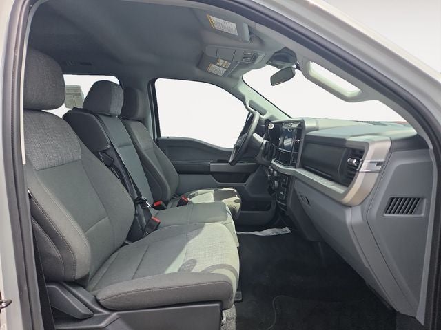 2025 Ford F-350SD XLT DRW