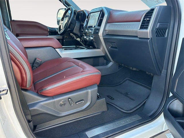 2022 Ford F-450SD Platinum DRW