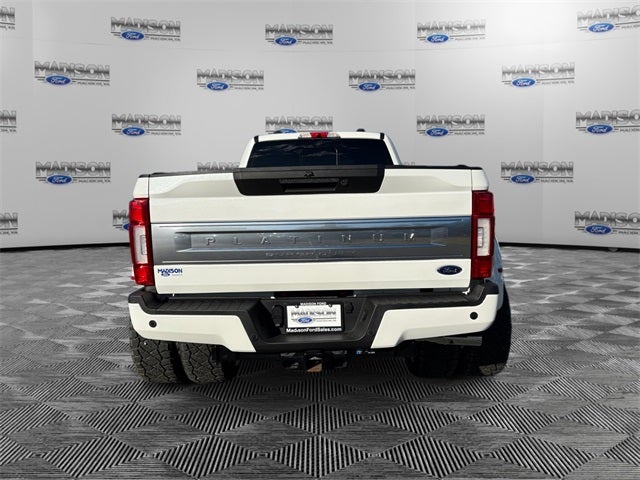 2022 Ford F-450SD Platinum DRW