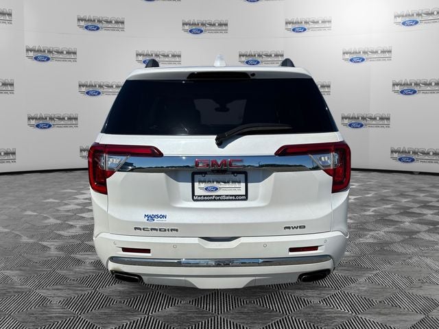 2020 GMC Acadia Denali