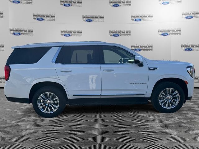 2024 GMC Yukon SLT