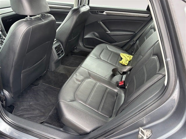 2018 Volkswagen Passat 2.0T SE