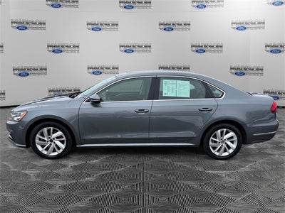 2018 Volkswagen Passat 2.0T SE