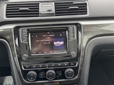 2018 Volkswagen Passat 2.0T SE