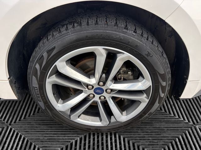 2018 Ford Edge Sport