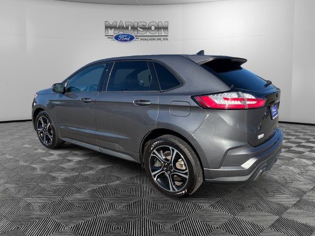 2022 Ford Edge ST