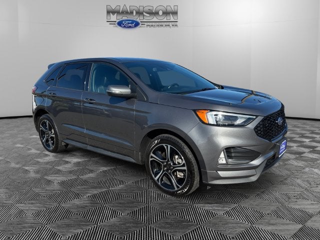 2022 Ford Edge ST