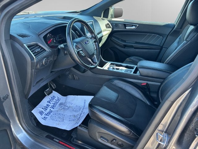 2022 Ford Edge ST