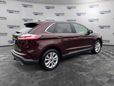 2020 Ford Edge Titanium