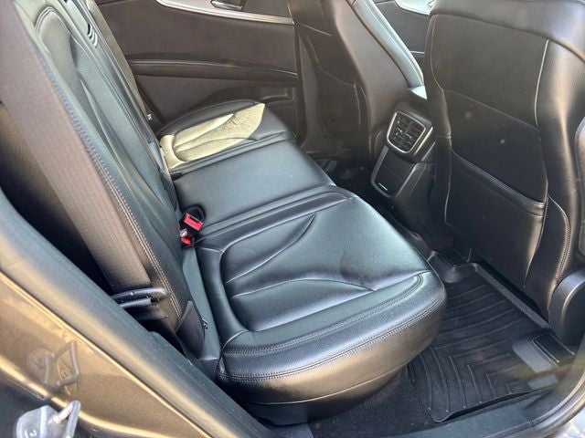 2019 Lincoln Nautilus Standard