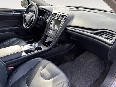 2017 Ford Fusion Hybrid Titanium