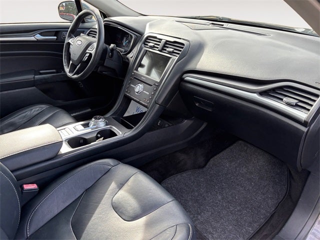 2017 Ford Fusion Hybrid Titanium