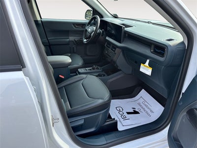 2025 Ford Maverick Lobo Standard