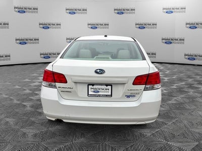 2014 Subaru Legacy 2.5i