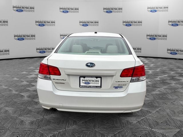 2014 Subaru Legacy 2.5i