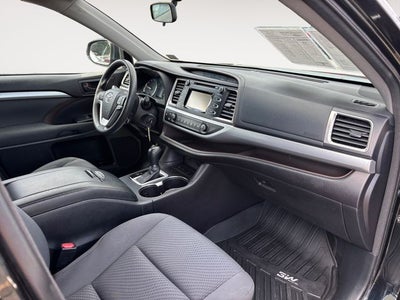 2015 Toyota Highlander LE