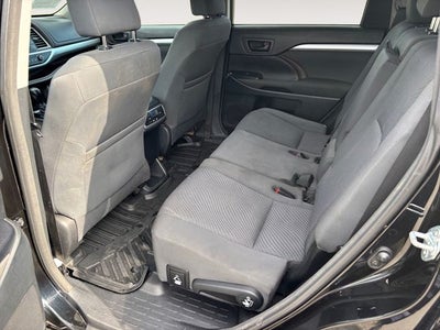 2015 Toyota Highlander LE