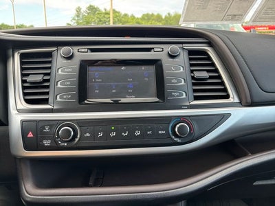 2015 Toyota Highlander LE