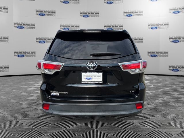 2015 Toyota Highlander LE