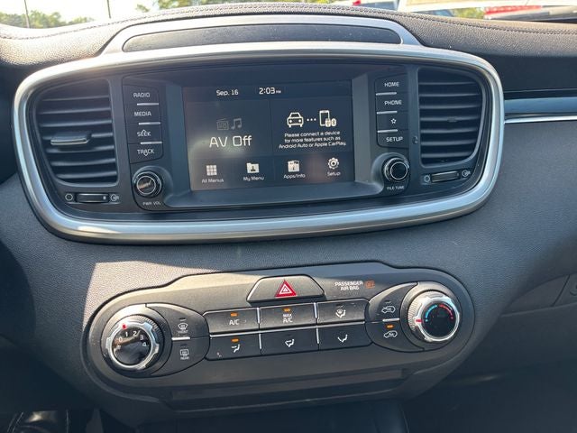 2020 Kia Sorento LX