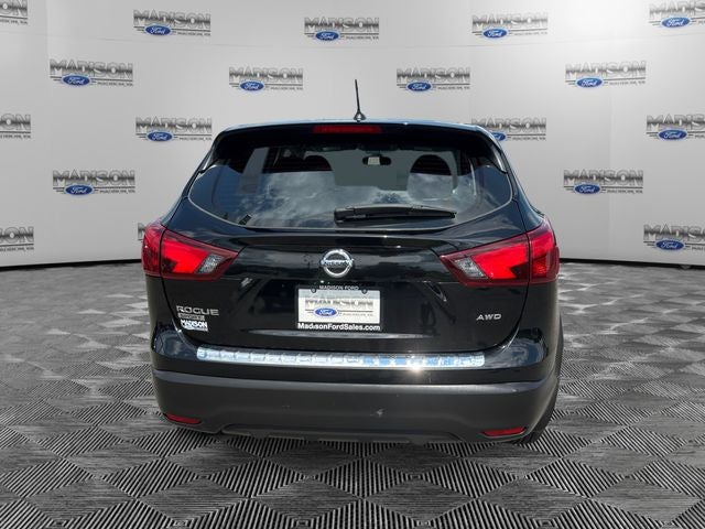 2019 Nissan Rogue Sport S