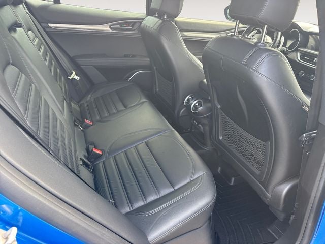 2022 Alfa Romeo Stelvio Veloce