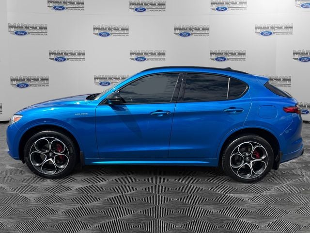 2022 Alfa Romeo Stelvio Veloce
