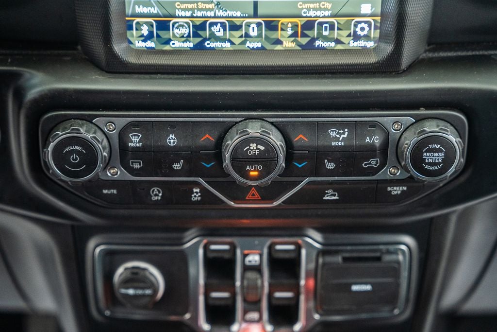 2022 Jeep Gladiator Overland
