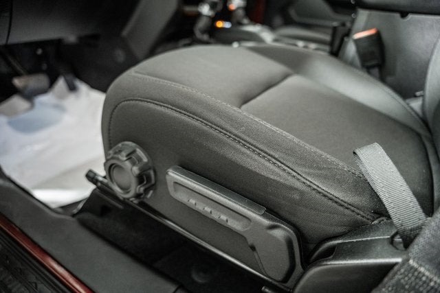 2021 Jeep Gladiator Willys