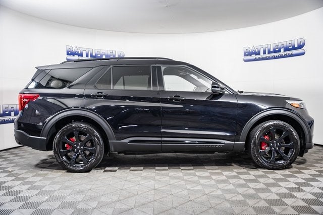 2022 Ford Explorer ST