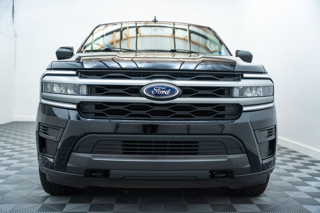 2022 Ford Expedition Max XLT