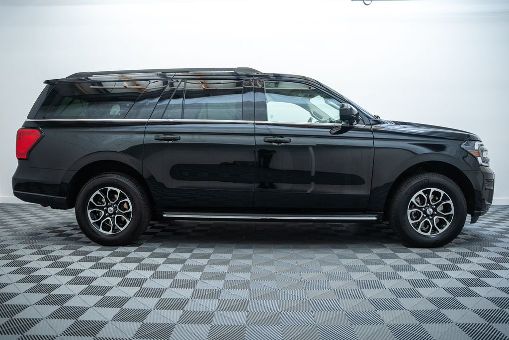 2022 Ford Expedition Max XLT