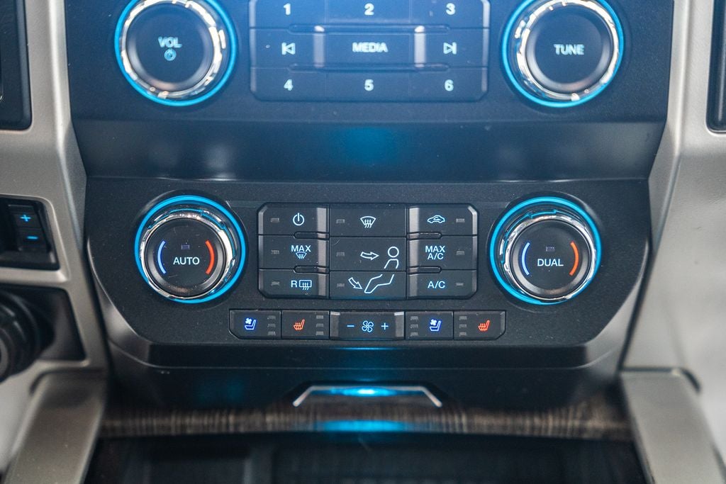 2020 Ford F-350SD Lariat