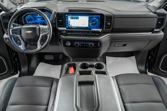 2024 Chevrolet Silverado 1500 LT LT1