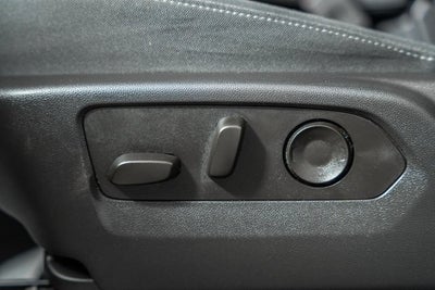 2024 Chevrolet Silverado 1500 LT LT1