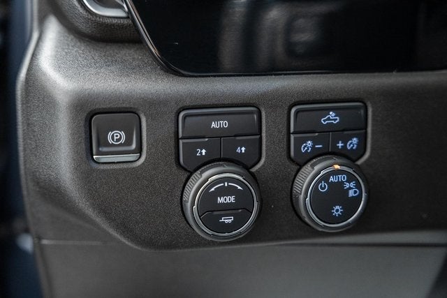 2024 Chevrolet Silverado 1500 LT LT1