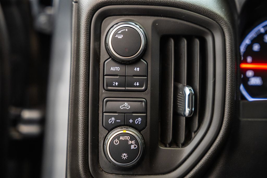 2021 Chevrolet Silverado 1500 Custom Trail Boss
