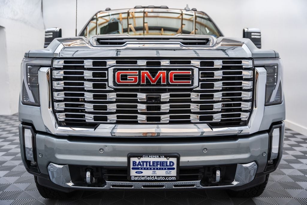 2025 GMC Sierra 3500HD Denali
