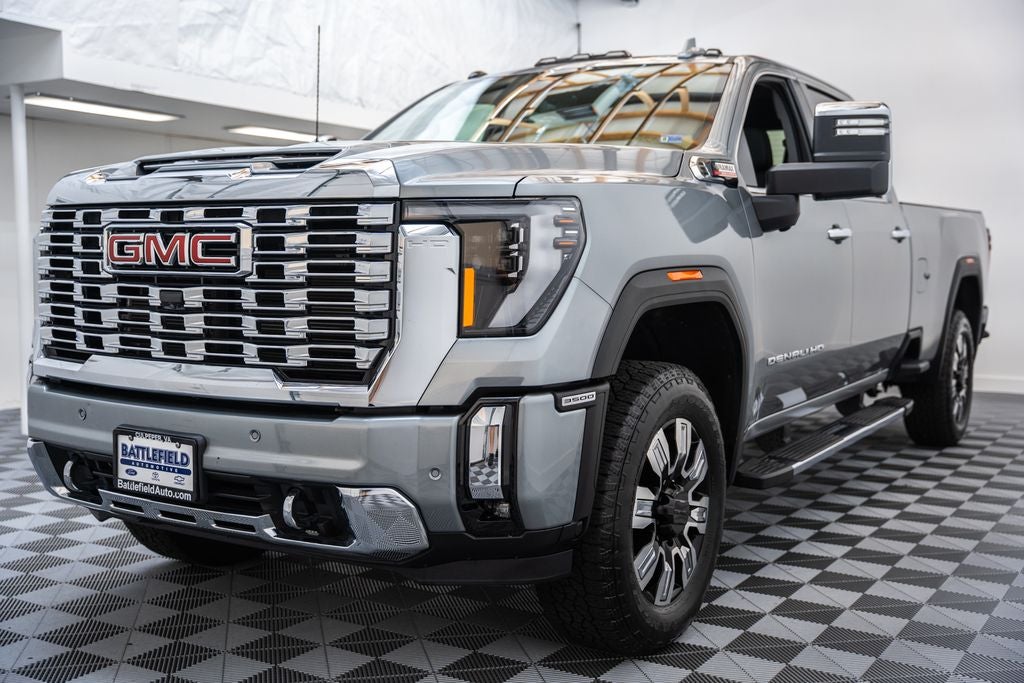 2025 GMC Sierra 3500HD Denali