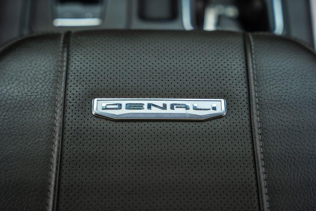 2025 GMC Sierra 3500HD Denali