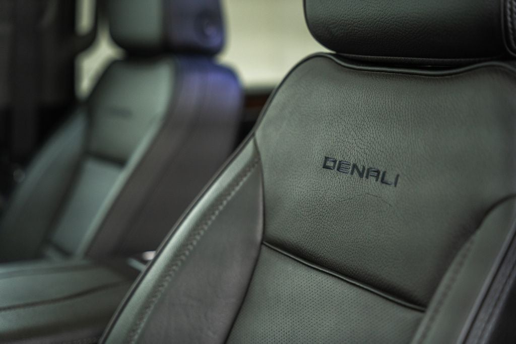 2025 GMC Sierra 3500HD Denali