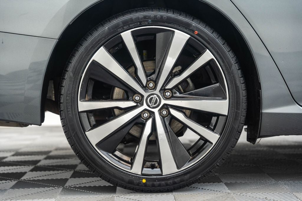 2022 Nissan Altima 2.5 SR