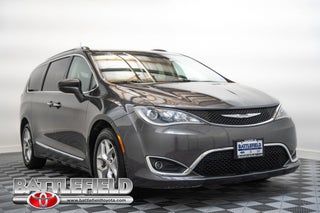 2017 Chrysler Pacifica Touring L Plus