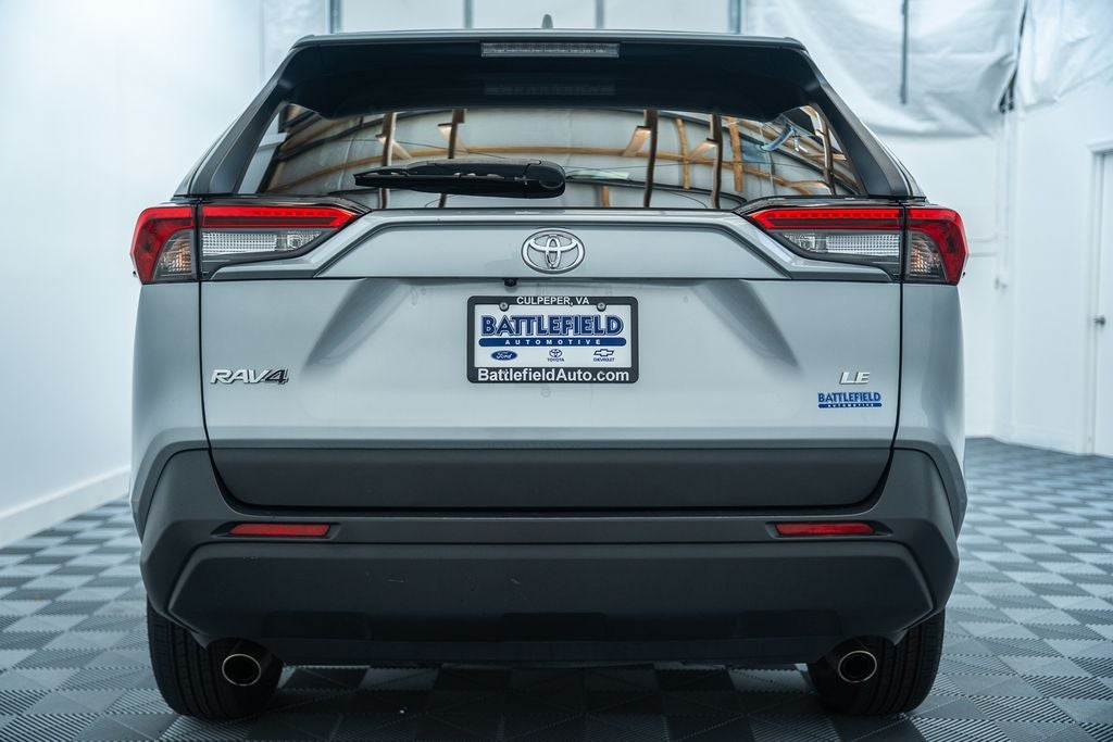 2025 Toyota RAV4 LE